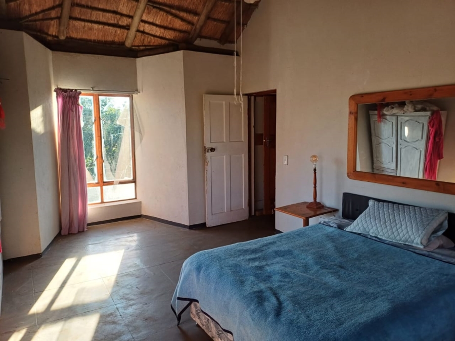 4 Bedroom Property for Sale in Mooinooi North West